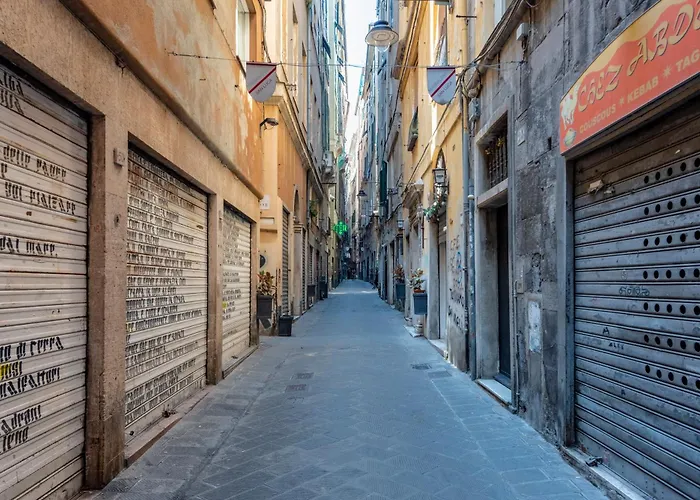Joivy Excellent 2-Bed Flat In Genoa\'S Old Town