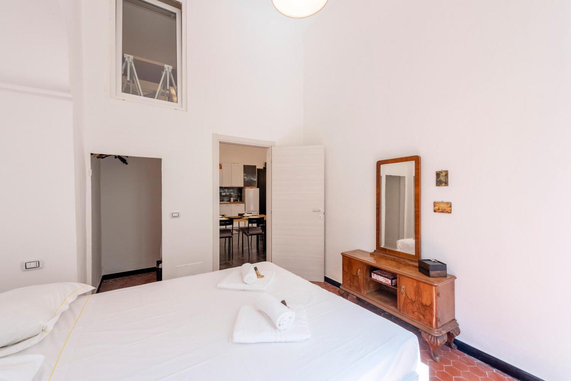 Joivy Excellent 2-bed Flat In Genoa's Old Town Apartment Genua