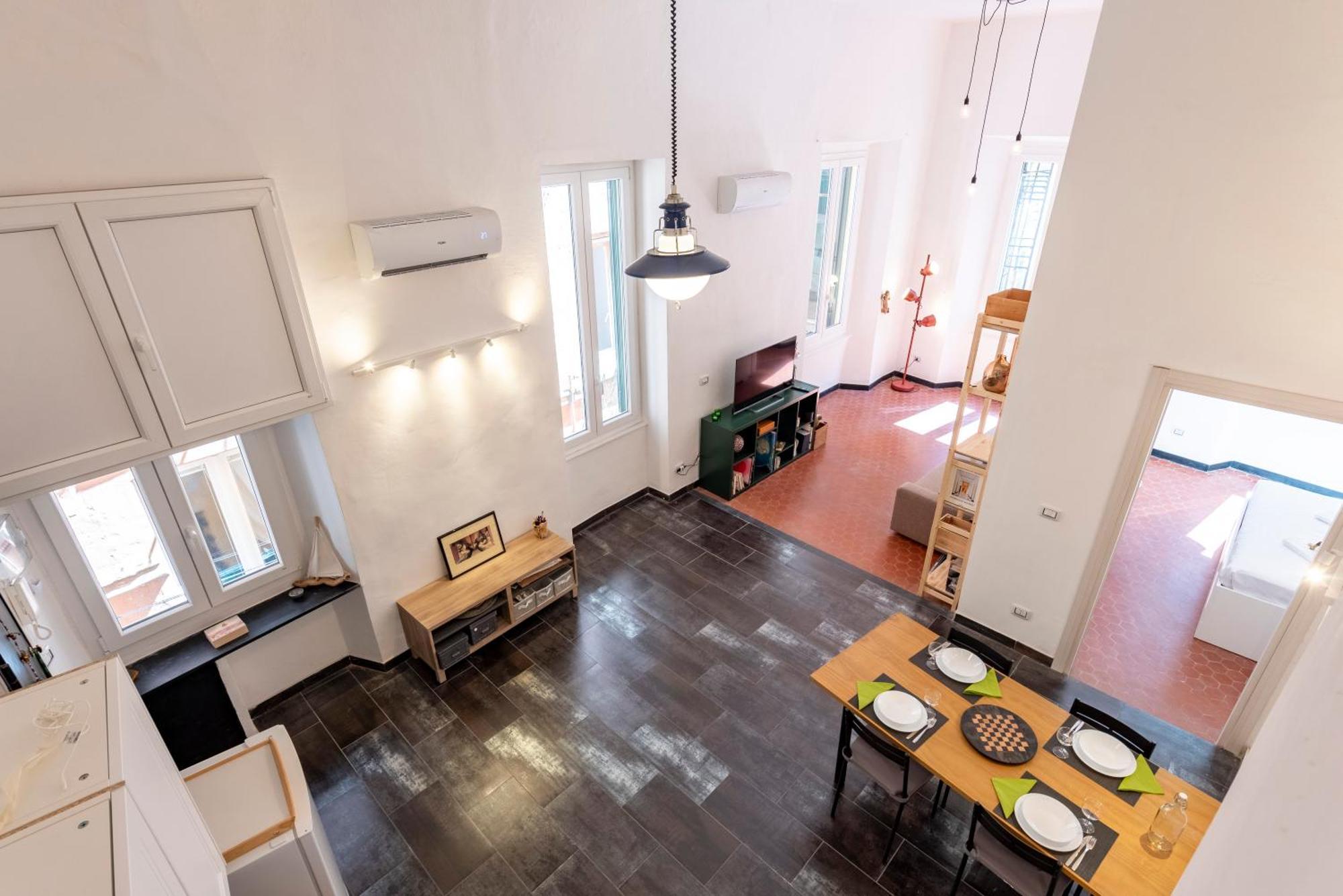 Joivy Excellent 2-bed Flat In Genoa's Old Town Appartement *
